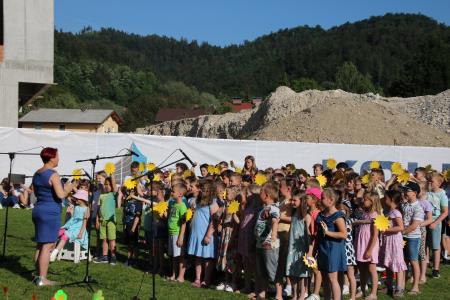 Osrednješolska prireditev Osnovne šole Frana Albrehta (280)